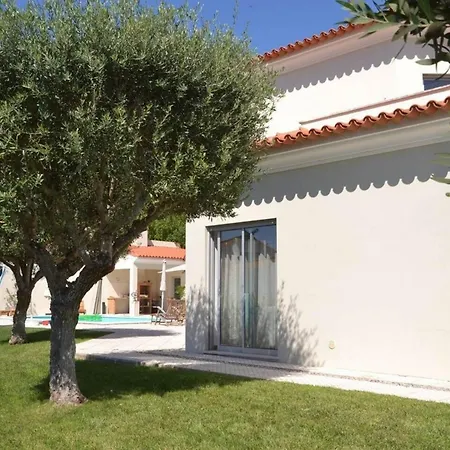 Spacious Villa With Pool 5 Minutes From The Beach סאו מרטיניו דו פורטו